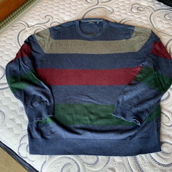 Izod crewneck sweater Large - Picture 1 of 3